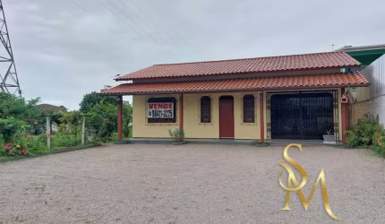 Casa à venda no bairro Caminho Novo - Palhoça/SC
