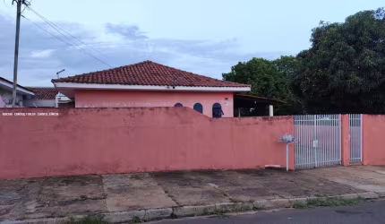 Casa para Venda em Presidente Prudente, Parque Shiraiwa, 4 dormitórios, 2 banheiros, 2 vagas
