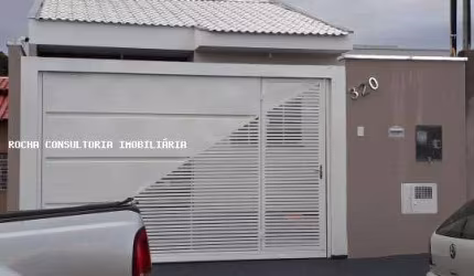 Casa para Venda em Presidente Prudente, Residencial Universitário, 1 dormitório, 1 banheiro, 2 vagas