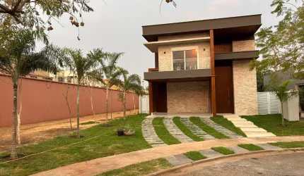 Imagine a casa dos seus sonhos! um refúgio seguro e confortável torna-se  realidade neste  Condomínio Alphaville II.