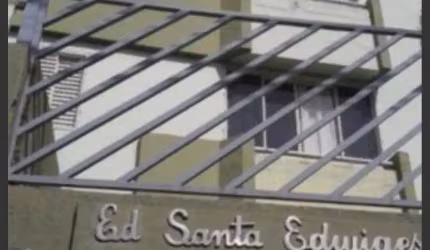 Apartamento Residencial Condomínio Santa Edwirges, tudo que você precisa para viver bem.imples