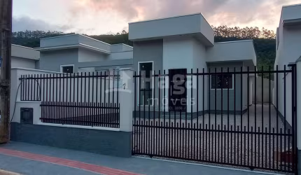 Casa à venda no Bairro Trinta Reis em Nova Trento/SC