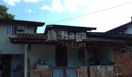 Casa a venda em Brusque/SC