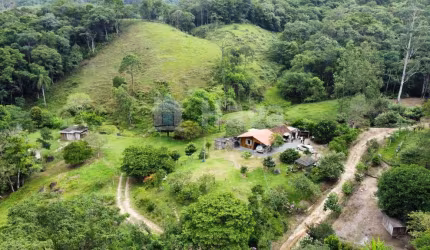 Sítio à venda em Canelinha/SC