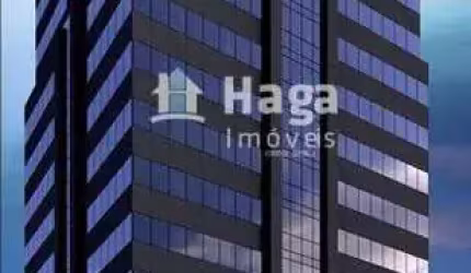 Sala comercial em edifício à venda em Brusque/SC