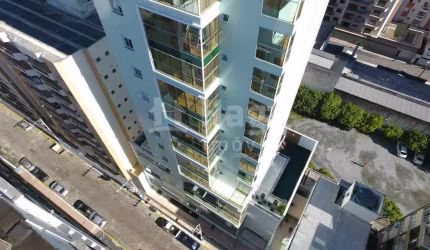 Cobertura duplex à venda no Centro em Balneário Camboriú/SC