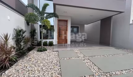Casa à venda no bairro em Tijucas/SC