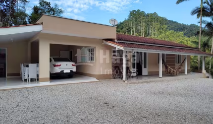 Sítio a venda no bairro Tomaz Coelho em Brusque/SC
