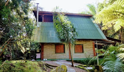 Sítio com cachoeira à venda em José Boiteux/SC