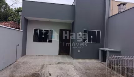 Casa Padrão à venda em Brusque/SC