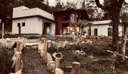 Sítio à venda em Canelinha/SC