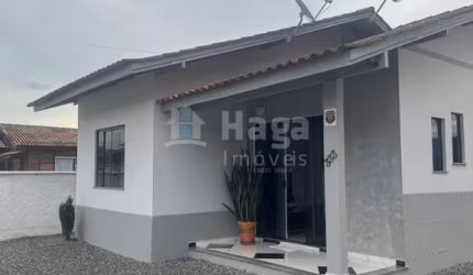 Casa à venda em Guabiruba/SC