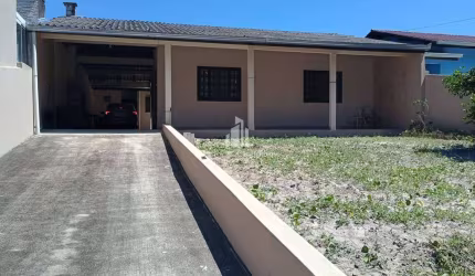 Casa Mobiliada Com 05 Dormitórios E 172m² - Cambiju!