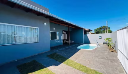 Casa Ampla Com 03 Dormitórios (Sendo 01 Suíte) E Pisicna!