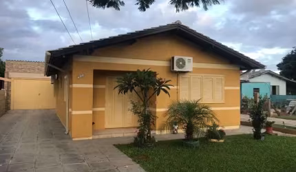 Casa com 3 quartos à venda na Glória, Osório  por R$ 550.000