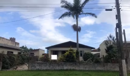 Casa com 3 quartos à venda no Centro, Osório  por R$ 636.000