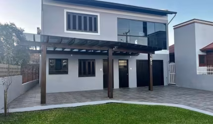 Casa com 4 quartos à venda na Glória, Osório  por R$ 750.000