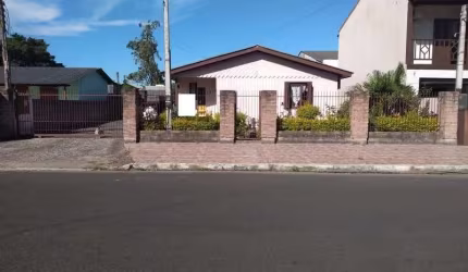 Casa com 3 quartos à venda na Glória, Osório  por R$ 370.000