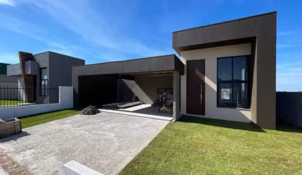 Casa com 3 quartos à venda em Albatroz, Osório  por R$ 670.000