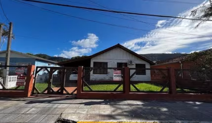 Casa com 3 quartos à venda em Caiu Do Céu, Osório  por R$ 750.000