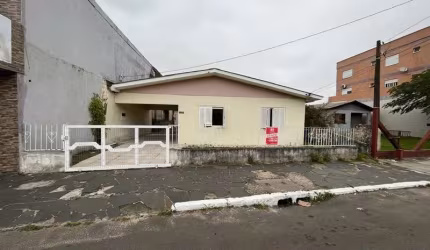 Casa com 2 quartos à venda no Centro, Osório  por R$ 1.500.000