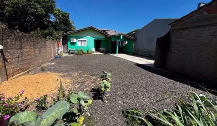 Casa com 2 quartos à venda na Glória, Osório  por R$ 370.000