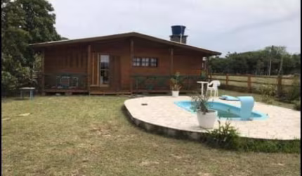 Casa em Condominio.