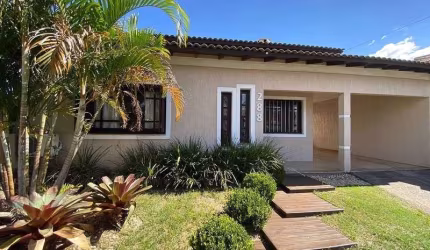 Casa com 3 quartos à venda na Glória, Osório , 128 m2 por R$ 700.000