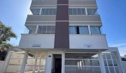 Excelente cobertura localizada no centro de Tramandaí