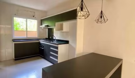 Duplex Semi mobiliado