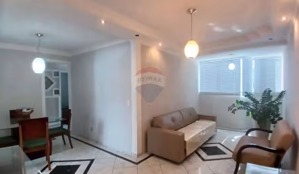 Apartamento todo mobiliado para aluguel , 3 quartos sendo 1 desses suíte , e área de lazer com piscina.