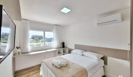 Apartamento mobiliado e decorado em Atlântida Green Square, Xangri-lá - Venda