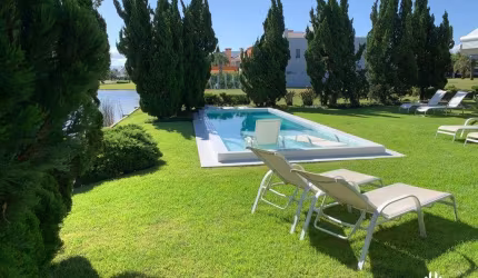 Imóvel à venda em Xangri-lá: Casa em Condomínio com Piscina, Churrasqueira e Espaço Gourmet