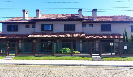 Imóvel à venda em Xangri-lá, Centro: Varanda e Lavabo
