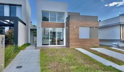 Casa em Condomínio Mobiliada e Decorada em Xangri-lá - Condomínio Blue