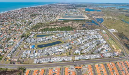 Casa em condomínio fechado com 4 quartos à venda na Avenida Central, 1100, Noiva Do Mar, Xangri-Lá por R$ 1.490.000