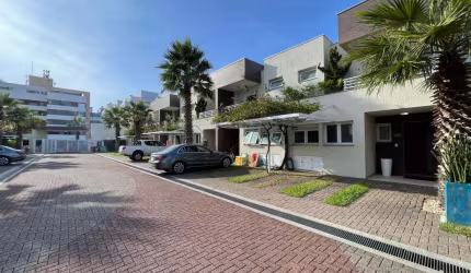 Casa em condomínio fechado com 3 quartos à venda na Rua Irerê, 37, Atlântida, Xangri-Lá por R$ 2.200.000