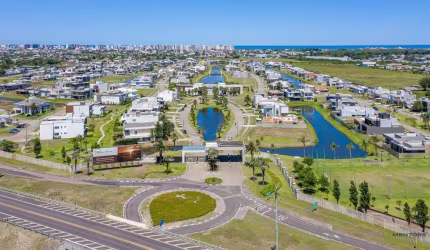 Casa em condomínio fechado com 4 quartos à venda na Rod. Estr. do Mar, 33, Parque Antártica, Capão da Canoa por R$ 4.760.000