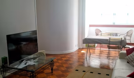 APTO todo REFORMADO na  rua Canavieiras
