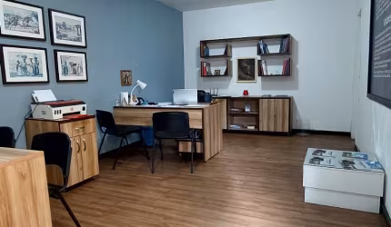 Prédio Comercial Madalena