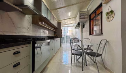 Apartamento com 3 dormitórios com área externa