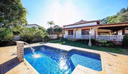 Casa à venda linear com 3 suítes em terreno  de 1.870m2- Bosque do Imperador - Juiz de Fora/MG