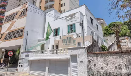 Casa pra fins comerciais ou residenciais- Venda ou Locação