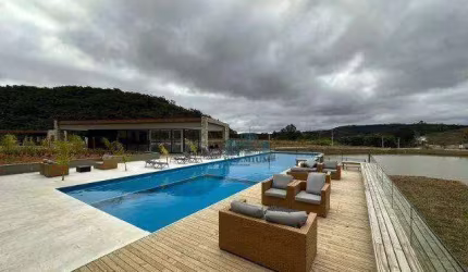 Terreno à venda, 329 m² por R$ 300.000,00 - São Pedro - Juiz de Fora/MG