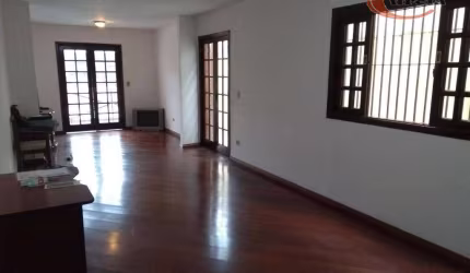 Sobrado com 4 dormitórios à venda, 200 m² por R$ 1.332.000,00 - Bosque da Saúde - São Paulo/SP