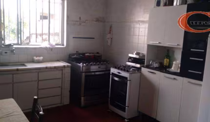 Casa com 3 dormitórios à venda, 272 m² por R$ 990.000,00 - Parque Jabaquara - São Paulo/SP