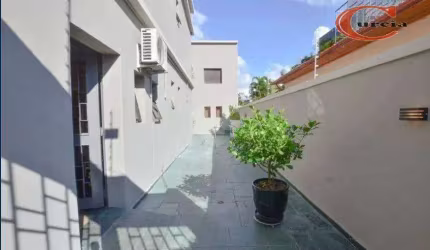 Casa à venda, 258 m² por R$ 3.000.000,00 - Mirandópolis - São Paulo/SP