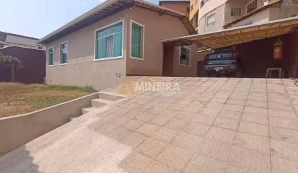 Casa de 3 quartos c/ suíte - Bairro Havaí - Belo Hte