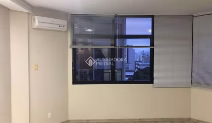 Sala comercial à venda na Avenida Rio Branco, 404, Centro, Florianópolis, 59 m2 por R$ 550.000
