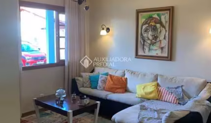 Casa com 3 quartos à venda na Servidão Diocício Permino Ferreira, 95, Vargem Grande, Florianópolis, 148 m2 por R$ 700.000